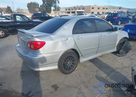 2005 Toyota Corolla S z USA, uszkodzony, nr VIN 1NXBR32E05Z391672